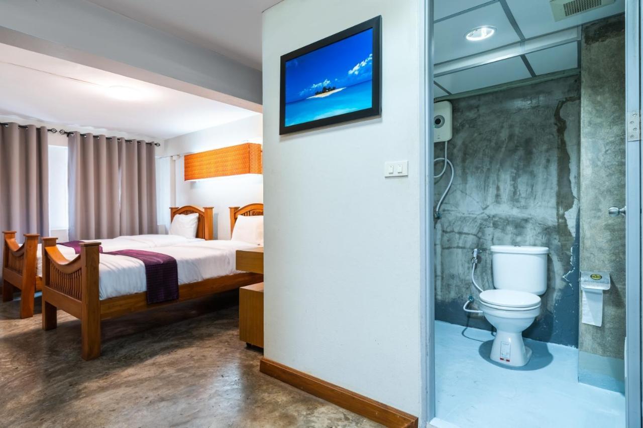 Go Inn Khaosan Road โกอินน์ ตรอกข้าวสาร Bangkok Bagian luar foto